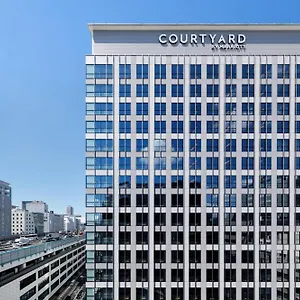 Courtyard By Marriott Honmachi Osaka